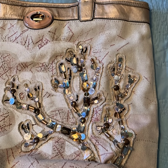 Beach theme Coach bag - Picture 2 of 7